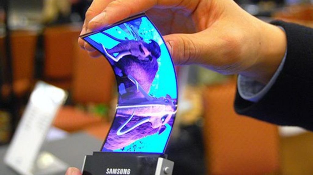 samsung bendable 01